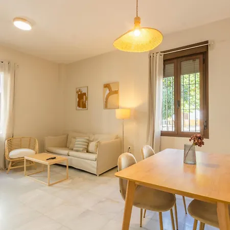 Apartmán Abuelos - *